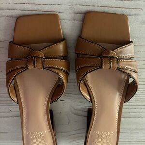 Vince Camuto brand new walnut color sandals